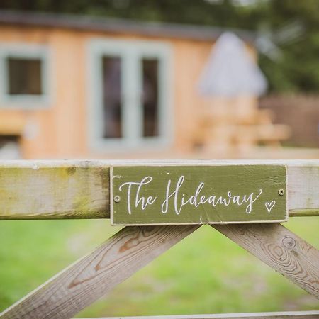 The Hideaway At Hiddenwood Glamping Hotel Corsley Ngoại thất bức ảnh